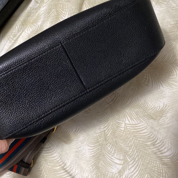 Prada Vitello Bag - Picture 8 of 9